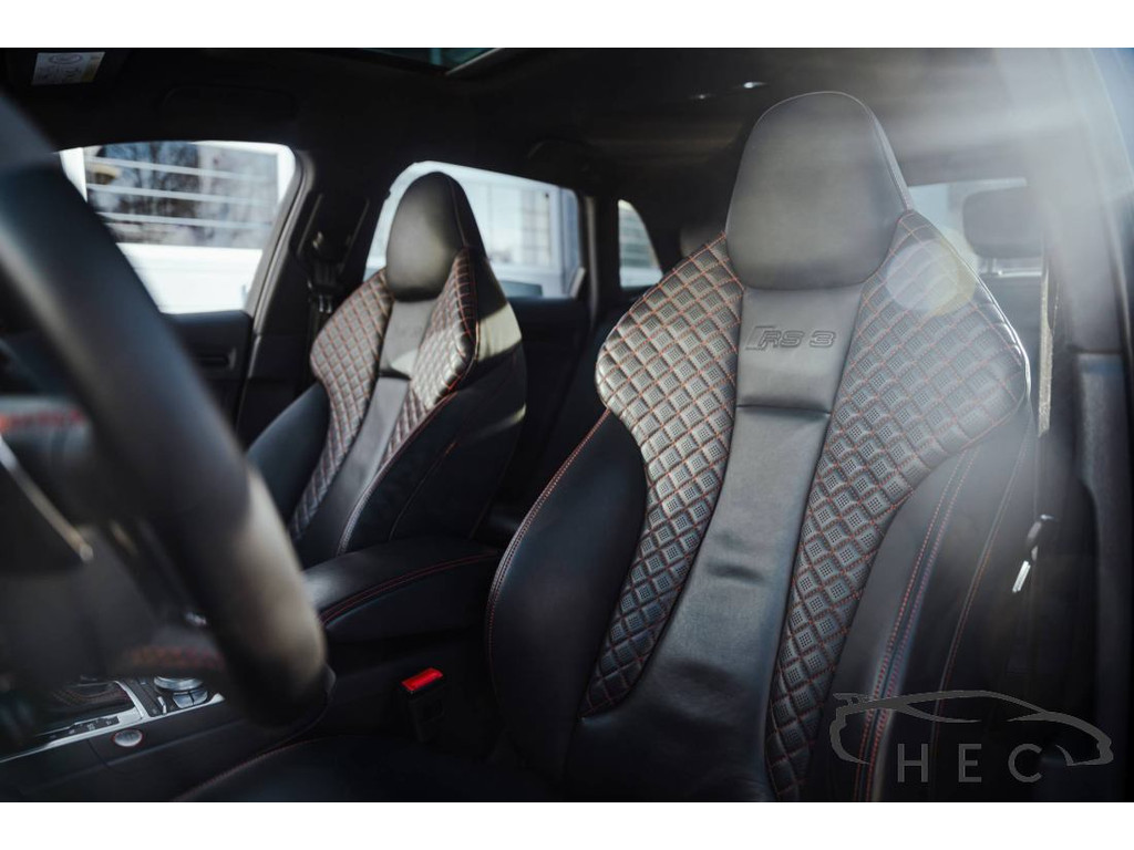 406701421-14.jpg